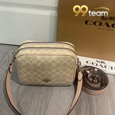 COACH | Item ID: 04438