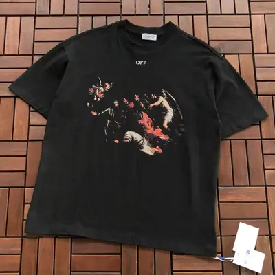 OFF-WHITE T-Shirt