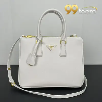PRADA | Item ID: 08453