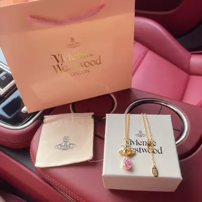 VIVIENNE WESTWOOD Schmuck
