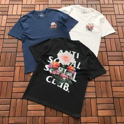 ANTI SOCIAL SOCIAL CLUB T-Shirt