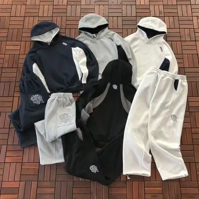 MERTRA Hoodie