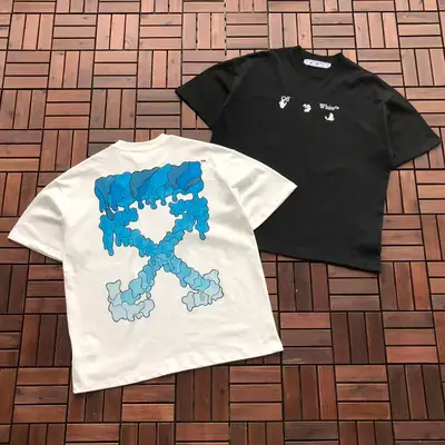OFF-WHITE T-Shirt