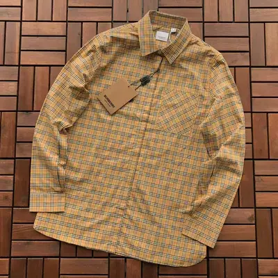 BURBERRY