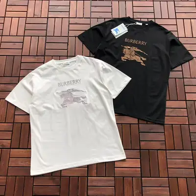 BURBERRY T-Shirt