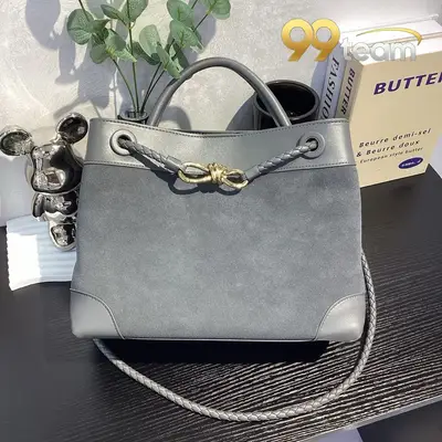BOTTEGA VENETTA | Item ID: 20830