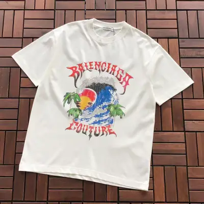 BALENCIAGA T-Shirt