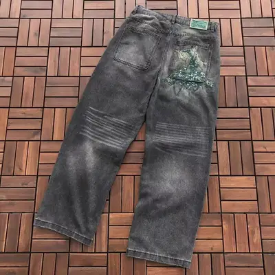 DERSCHUTZE Jeans