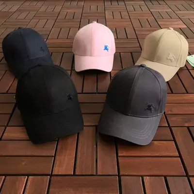 BURBERRY Cap