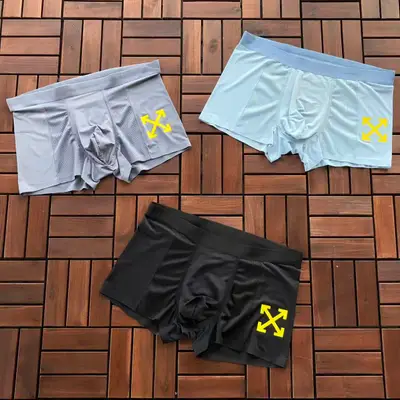 OFF-WHITE