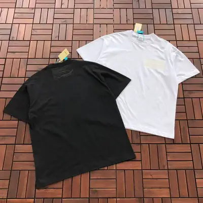 VETEMENTS T-Shirt
