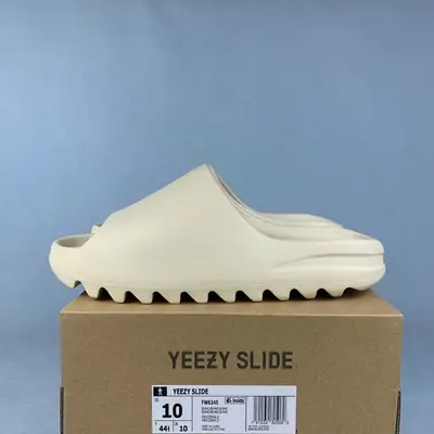 YEEZY