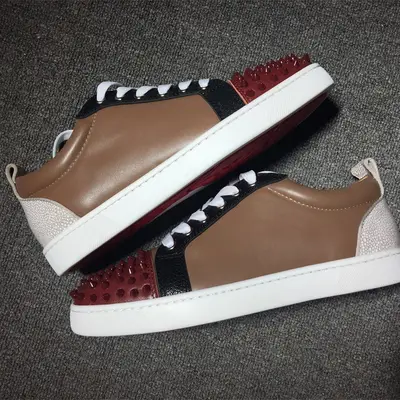 LOUBOUTINS