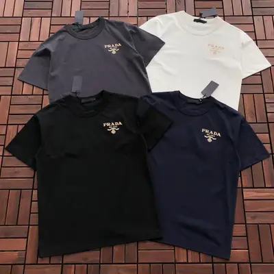 PRADA T-Shirt