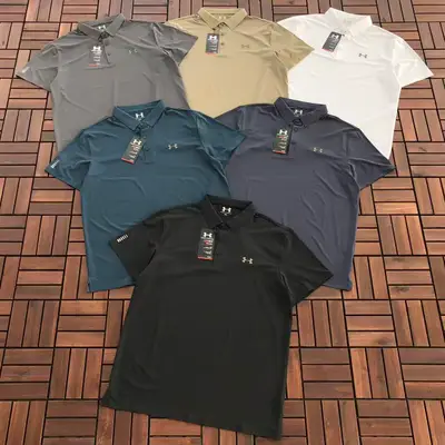 UNDER ARMOUR T-Shirt