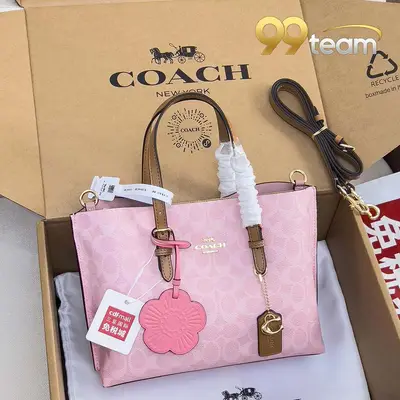 COACH | Item ID: 04452