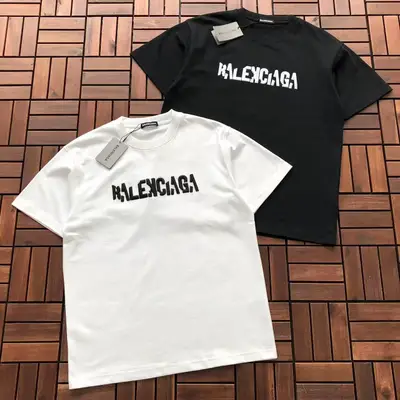 BALENCIAGA T-Shirt