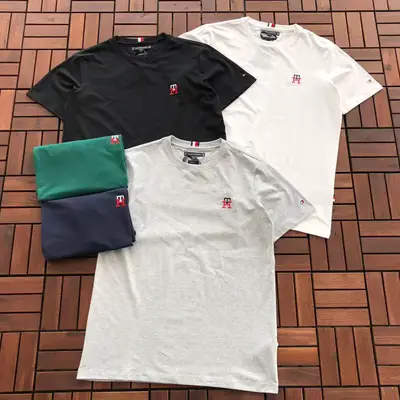 TOMMY HILFIGER T-Shirt