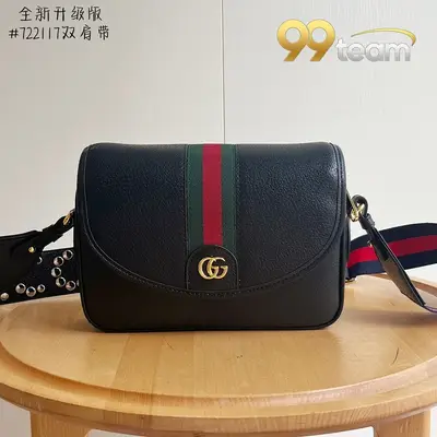 GUCCI | Item ID: 16106