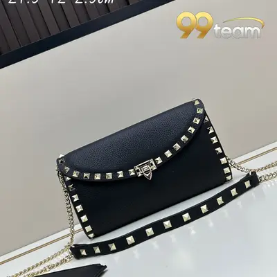 VALENTINO | Item ID: 18903