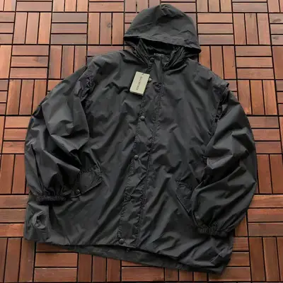 BALENCIAGA Jacke