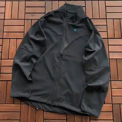 KLATTERMUSEN Jacke