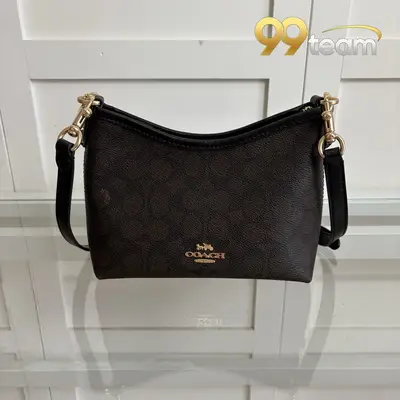 COACH | Item ID: 05029