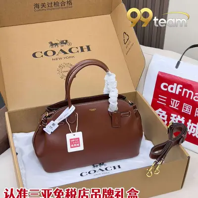 COACH | Item ID: 05260