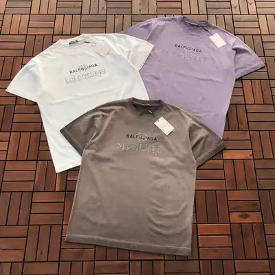 BALENCIAGA T-Shirt