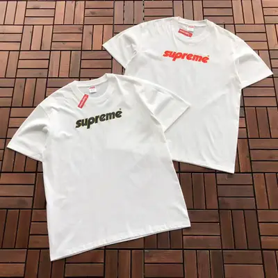 SUPREME T-Shirt