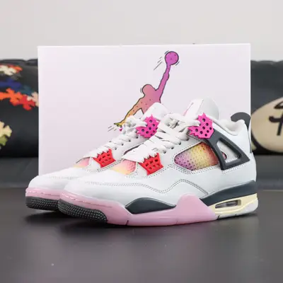 JORDAN 4