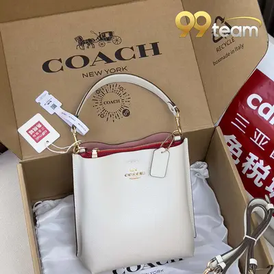 COACH | Item ID: 05230