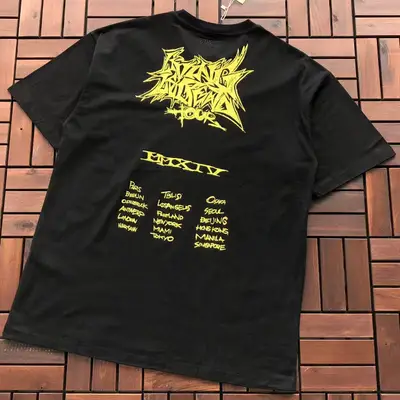 VETEMENTS T-Shirt