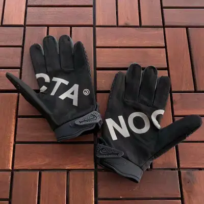 NOCTA Handschuh