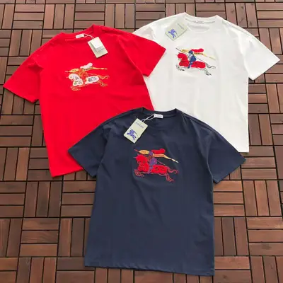 BURBERRY T-Shirt