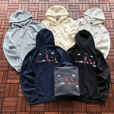 THE NORTH FACE Hoodie