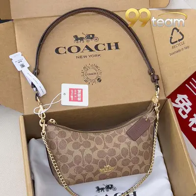 COACH | Item ID: 04465