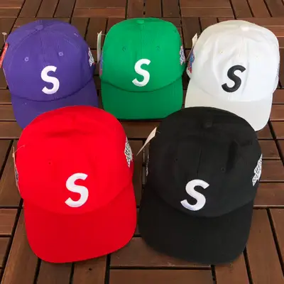 SUPREME Cap