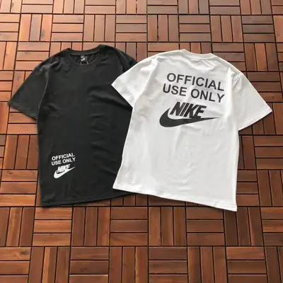 NIKE T-Shirt