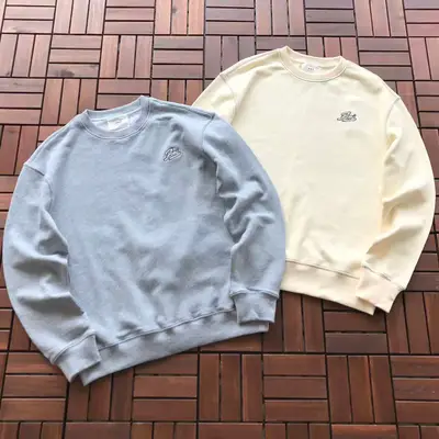 AMI Sweater