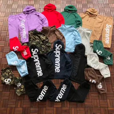 SUPREME Hoodie