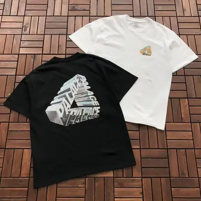 PALACE T-Shirt