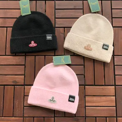 VIVIENNE WESTWOOD Cap