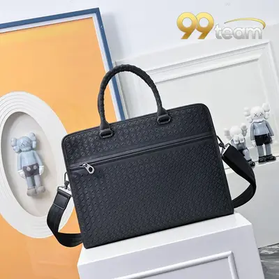BOTTEGA VENETTA | Item ID: 20717