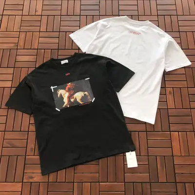 OFF-WHITE T-Shirt