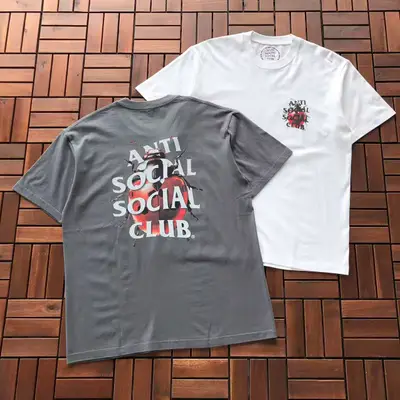 ANTI SOCIAL SOCIAL CLUB T-Shirt