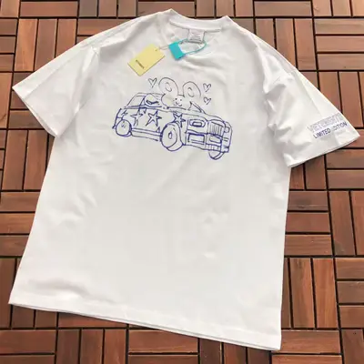 VETEMENTS T-Shirt