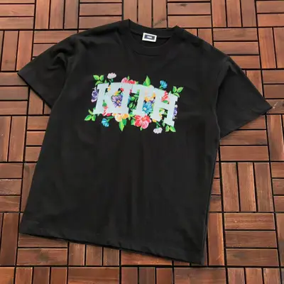 KITH T-Shirt