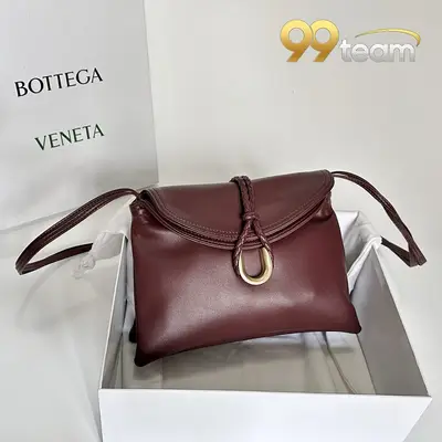 BOTTEGA VENETTA | Item ID: 20741
