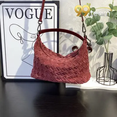 BOTTEGA VENETTA | Item ID: 20844